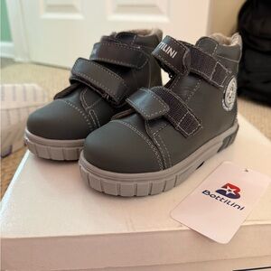 Grey Bottilini Leather Ankle Orthopedic Boots